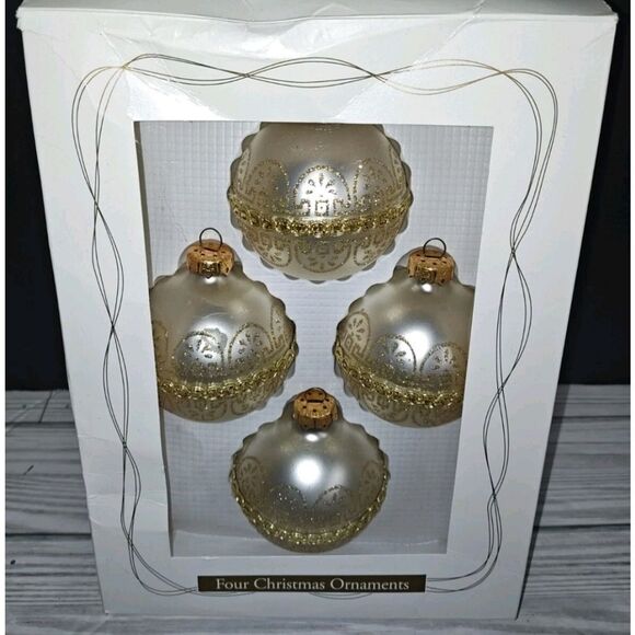 Christmas Holiday Vintage Glass Tree Ornaments Silver & Gold Glitter USA - Picture 3 of 9